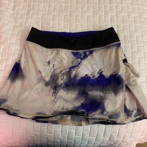 Lululemon skirt